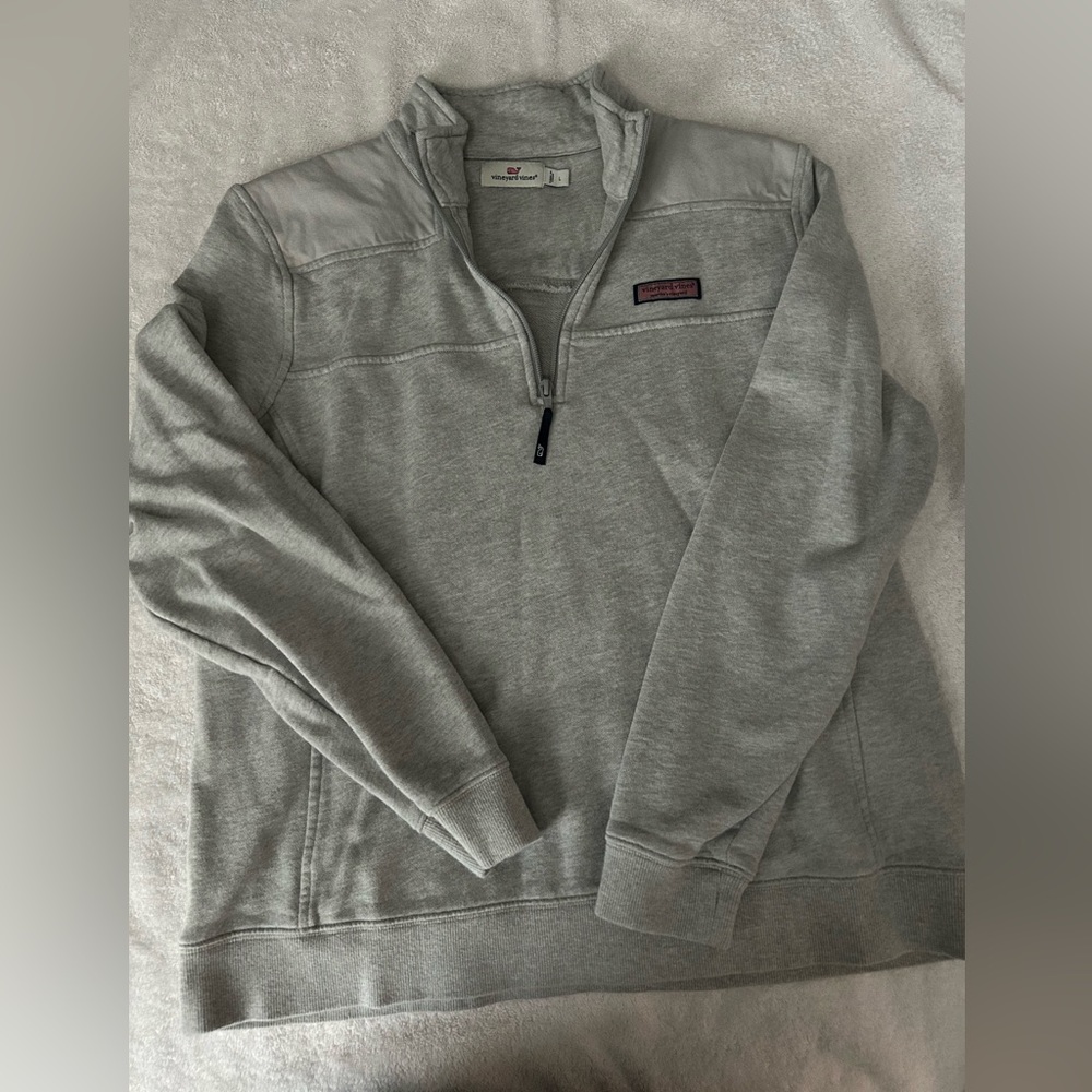 Vineyard Vines women’s L grey